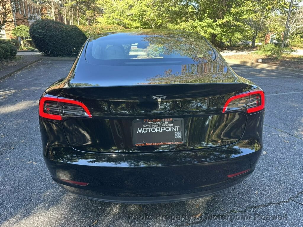 Used 2023 Tesla Model 3 Standard Range RWD image 5