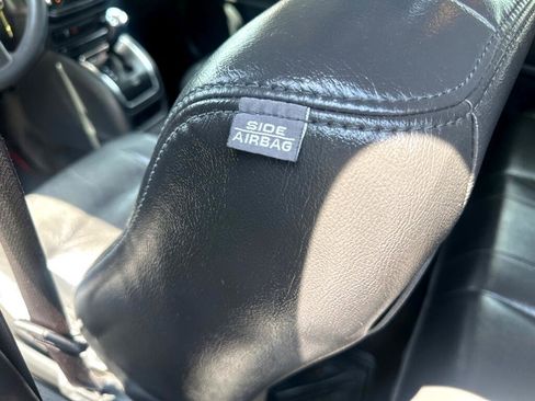 Used 2014 Jeep Patriot Sport w/ Power Value Group image 18