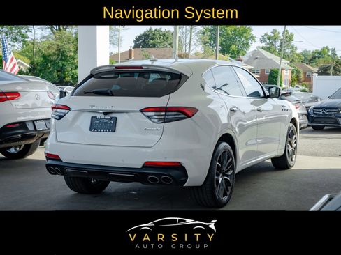 Used 2022 Maserati Levante Modena image 6