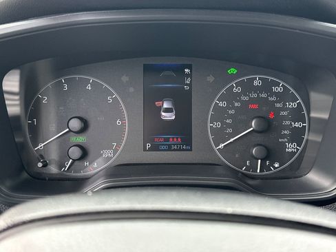 Used 2025 Toyota Corolla LE image 19