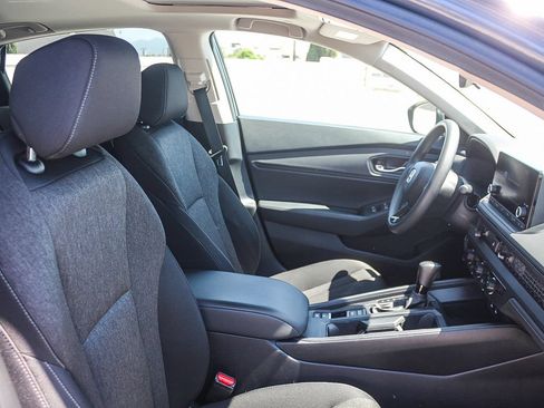 Certified 2024 Honda Accord EX image 17