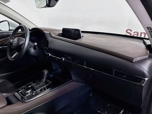 Used 2021 MAZDA CX-30 AWD 2.5 S w/ Premium Package image 29