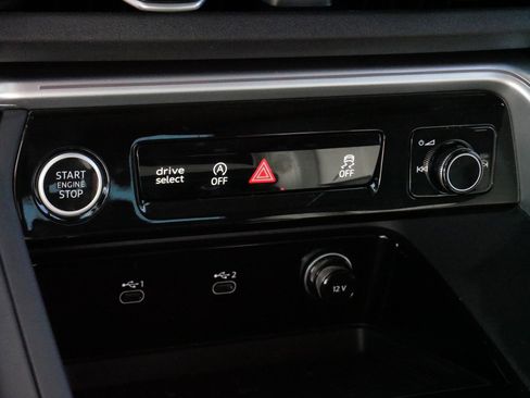 Used 2025 Audi Q5 Prestige image 26