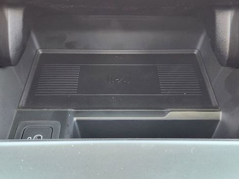 New 2026 Land Rover Range Rover Velar S image 14