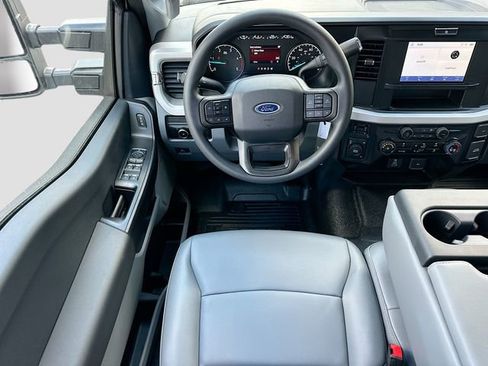New 2026 Ford F550 4x4 Supercab Super Duty image 14