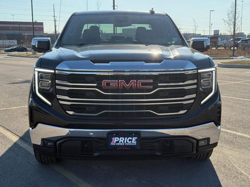Used 2024 GMC Sierra 1500 SLT image 9