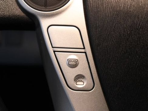 Used 2013 Toyota Prius C One FWD image 19