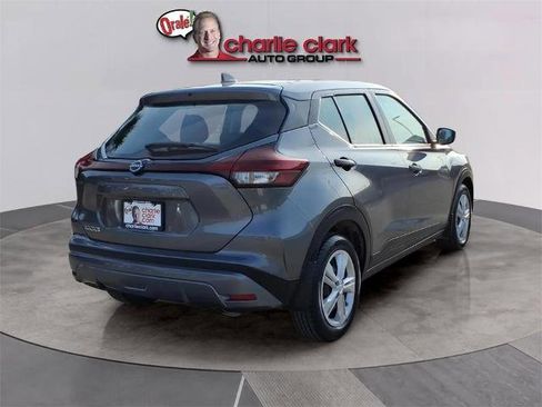 Certified 2023 Nissan Kicks S image 5