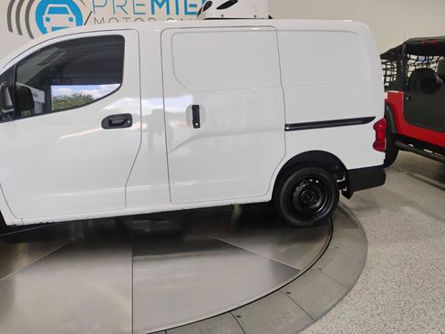 Used 2019 Nissan NV200 S FWD image 45