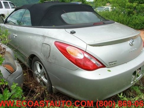 Used 2006 Toyota Solara SLE image 2