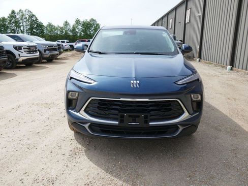 New 2026 Buick Encore GX Preferred w/ Comfort Package AWD/4WD image 9