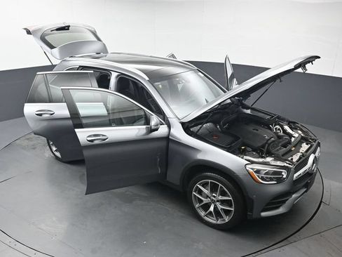 Used 2021 Mercedes-Benz GLC 300 4MATIC image 52