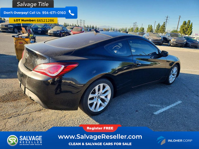 Used 2013 Hyundai Genesis 2.0T RWD image 4