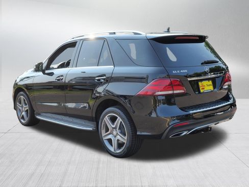Used 2017 Mercedes-Benz GLE 400 4MATIC image 5