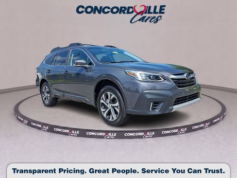 Used 2022 Subaru Outback Limited w/ Popular Package #2 AWD/4WD image 1