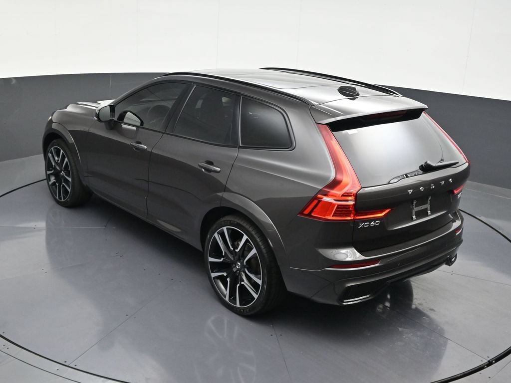 Used 2024 Volvo XC60 B5 Ultimate AWD/4WD image 18
