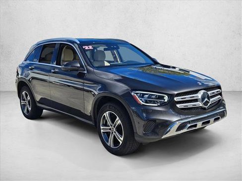 Used 2022 Mercedes-Benz GLC 300 GLC 300 image 3
