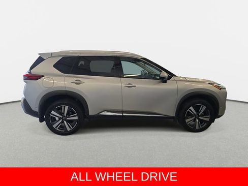 Used 2022 Nissan Rogue SL w/ SL Premium Package image 4