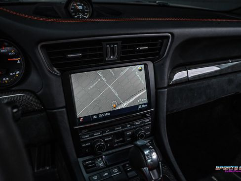 Used 2016 Porsche 911 GT3 RS image 29