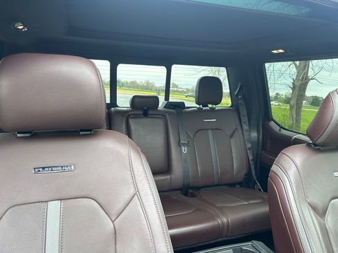 Used 2015 Ford F150 Platinum w/ Technology Package image 23