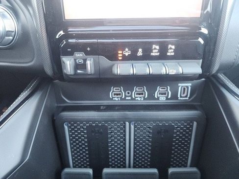 New 2026 RAM 1500 Limited image 10