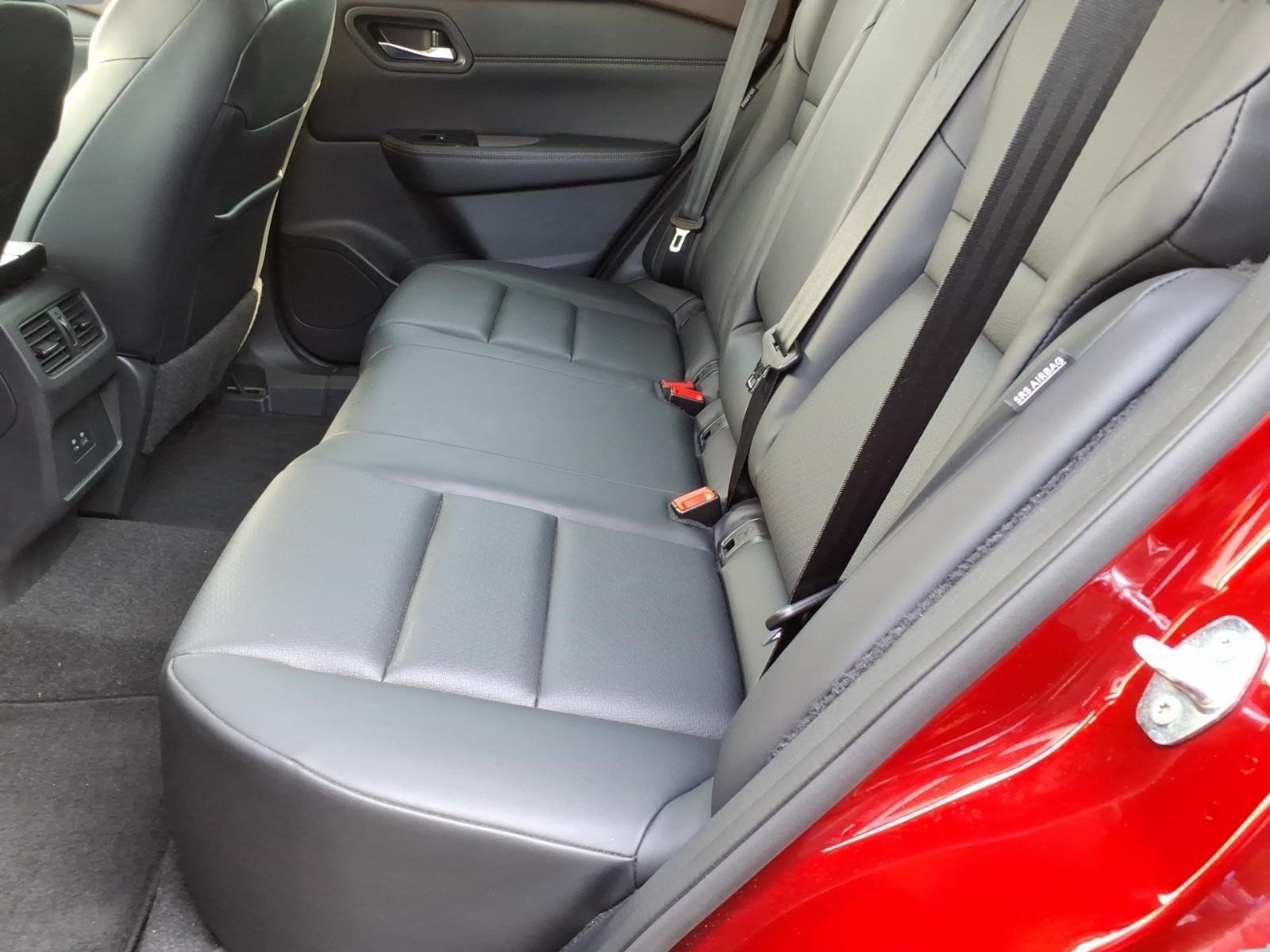 Used 2023 Nissan Rogue SV w/ SV Premium B Package AWD/4WD image 7