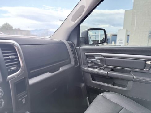 Used 2017 RAM 1500 Sport image 27