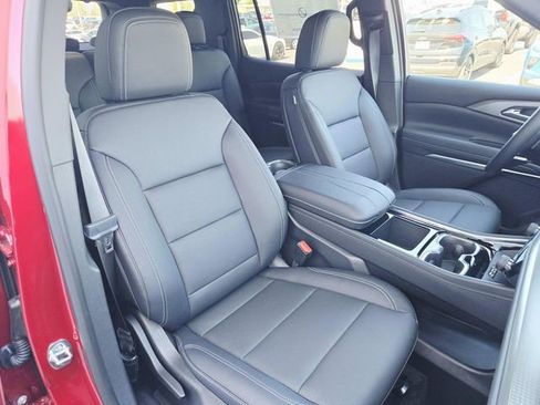 New 2026 Chevrolet Traverse LT w/ Midnight/Sport Edition image 14