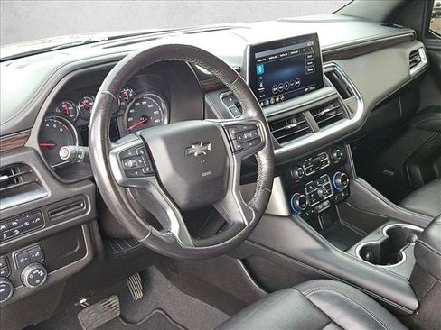 Used 2021 Chevrolet Tahoe Z71 w/ Luxury Package image 10