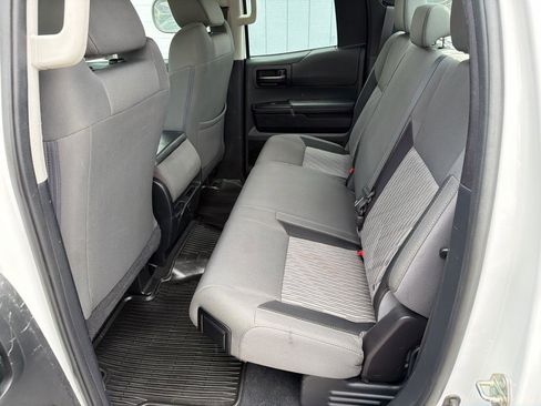 Used 2017 Toyota Tundra SR AWD/4WD image 9