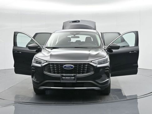 Used 2023 Ford Escape Active AWD/4WD image 30