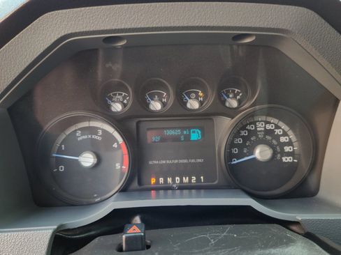 Used 2015 Ford F350 XL w/ Power Equipment Group AWD/4WD image 11