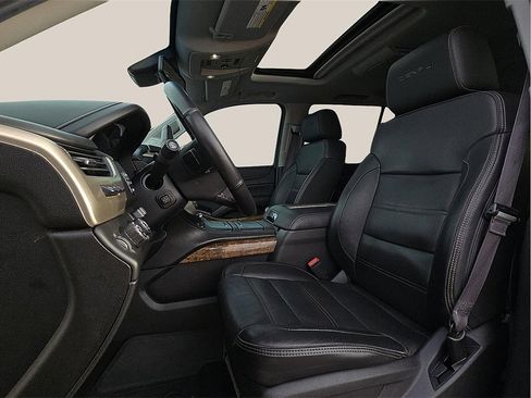 Used 2016 GMC Yukon XL Denali w/ Open Road Package image 14
