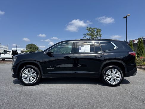 Used 2026 GMC Acadia Elevation w/ Elevation Premium Package FWD image 7