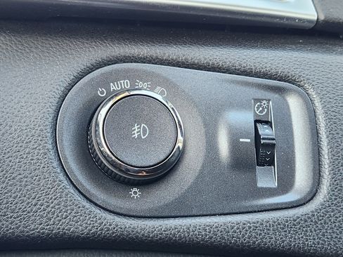 Used 2013 Cadillac SRX Performance w/ Driver Awareness Package image 20