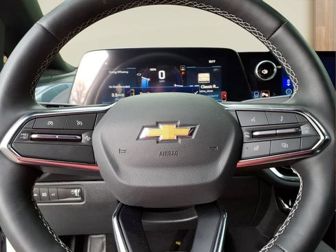New 2026 Chevrolet Equinox EV LT FWD image 11