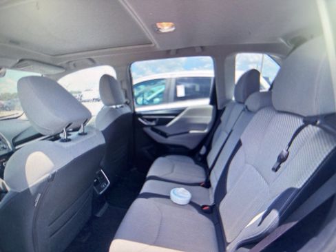 Used 2020 Subaru Forester Premium w/ Popular Package #1 AWD/4WD image 4