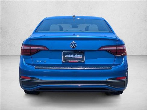Used 2024 Volkswagen Jetta Sport FWD image 7