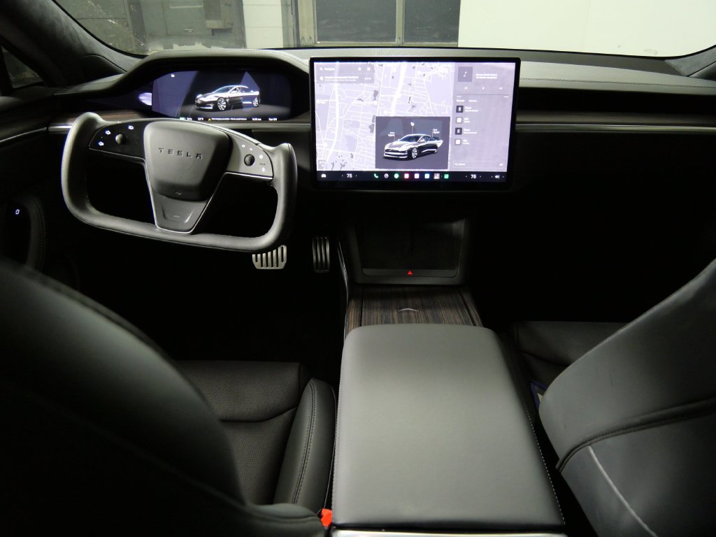 Used 2024 Tesla Model S AWD/4WD image 18