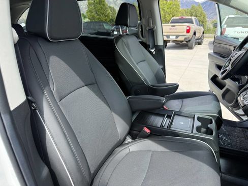 Used 2026 Honda Odyssey Elite image 27