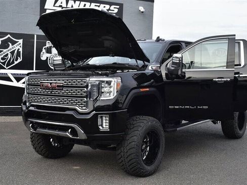 Used 2022 GMC Sierra 2500 Denali w/ Denali Ultimate Package image 31