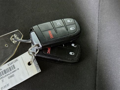 Used 2018 Dodge Durango SXT w/ Quick Order Package 2BB image 33