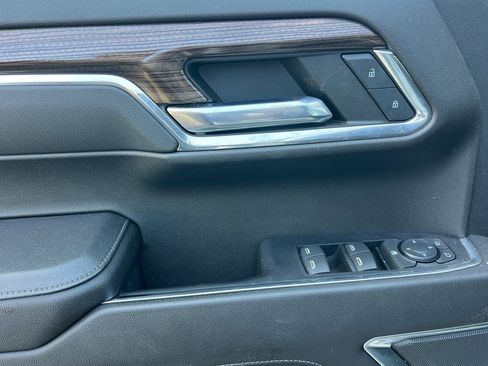 Used 2022 Chevrolet Silverado 1500 RST image 11