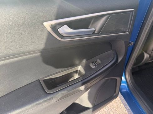 Used 2022 Ford Edge SEL w/ Class II Trailer Tow Package image 19