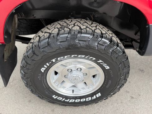 Used 1993 Toyota Pickup Deluxe AWD/4WD image 80