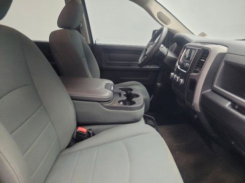 Used 2017 RAM 1500 Express image 21