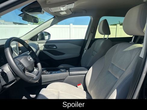 Used 2025 Nissan Rogue SV AWD/4WD image 12
