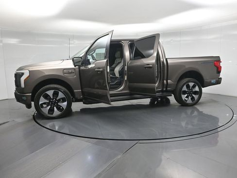 Certified 2023 Ford F150 Lightning Platinum image 41