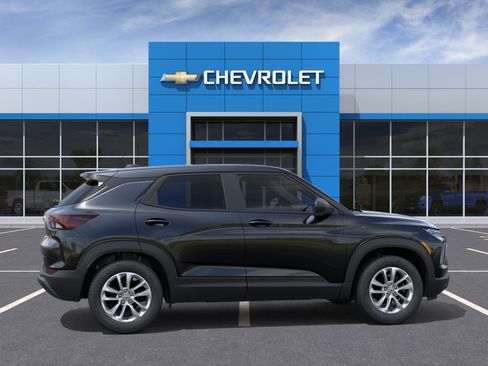 New 2026 Chevrolet TrailBlazer LS AWD/4WD image 5
