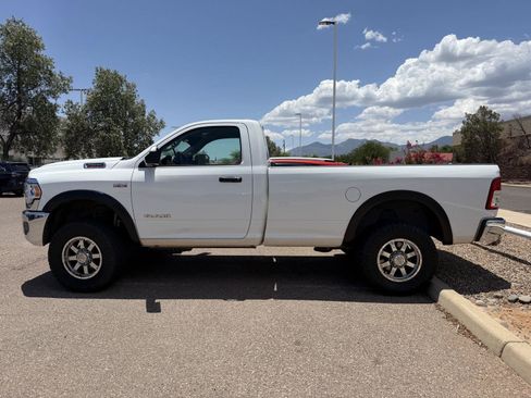 Used 2020 RAM 2500 Tradesman AWD/4WD image 3